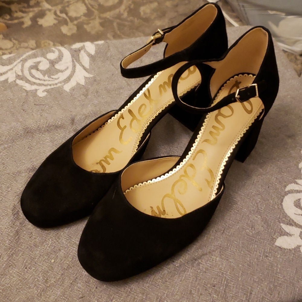 GONE MONDAY Sam Edelman Black Suede Heels Size 11M